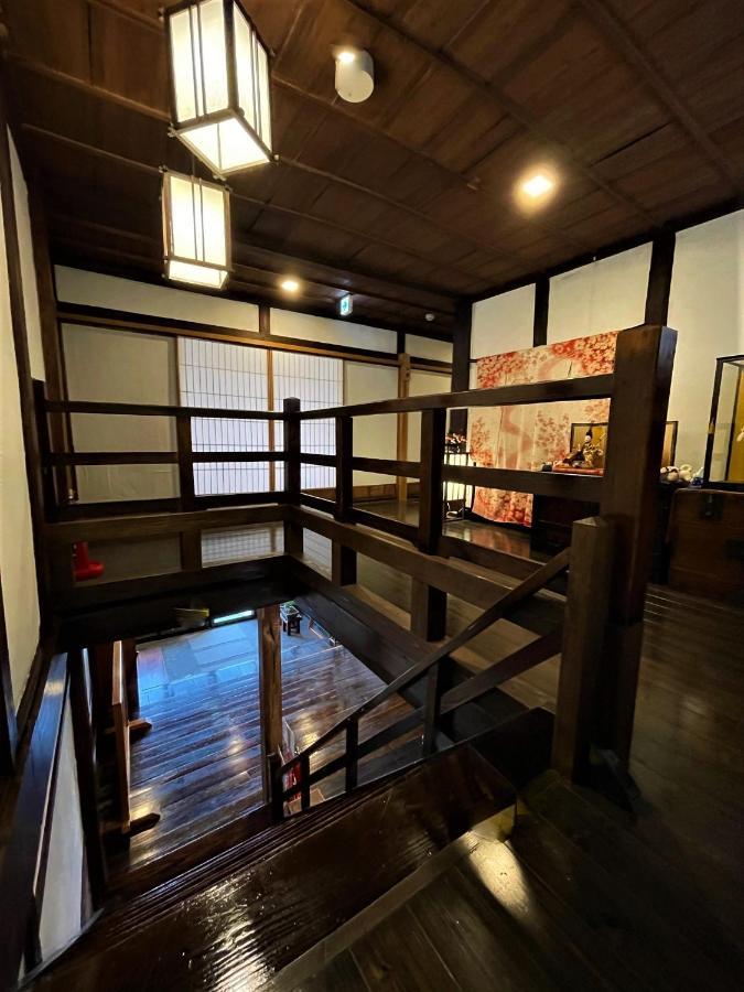 宿屋白金家 Yadoya-Shiroganeya 1日1組限定2名から8名様まで 全館貸切り 伝統的建造物の旅籠宿 Traditional Culture Experience Нагано Екстериор снимка