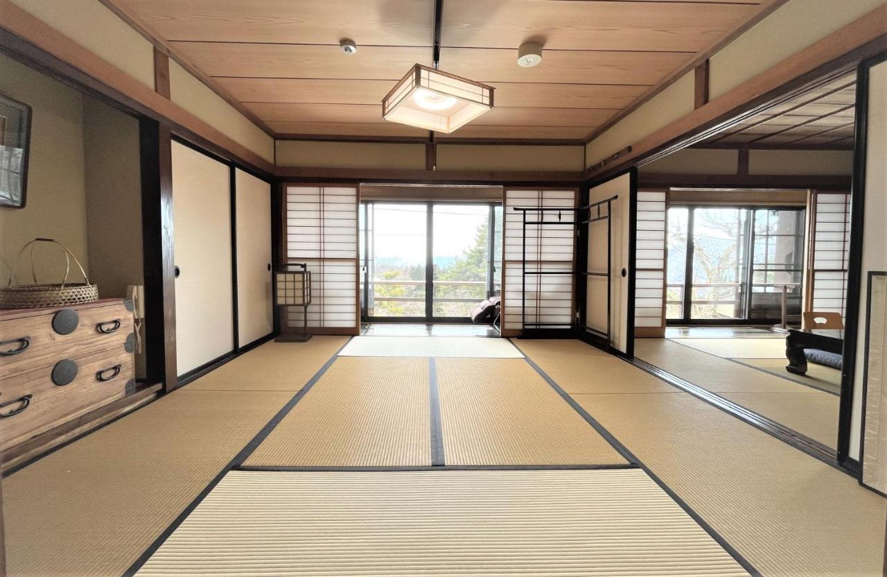 宿屋白金家 Yadoya-Shiroganeya 1日1組限定2名から8名様まで 全館貸切り 伝統的建造物の旅籠宿 Traditional Culture Experience Нагано Екстериор снимка