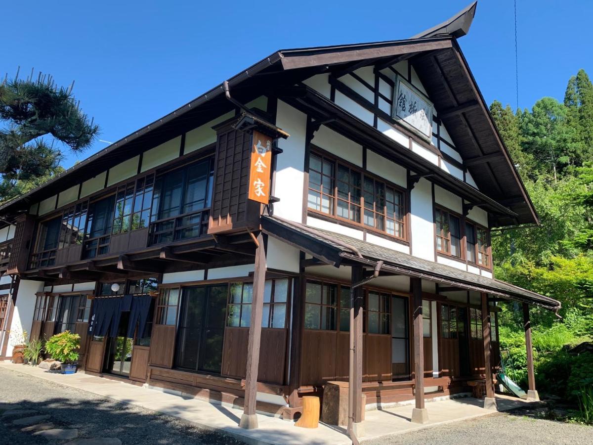 宿屋白金家 Yadoya-Shiroganeya 1日1組限定2名から8名様まで 全館貸切り 伝統的建造物の旅籠宿 Traditional Culture Experience Нагано Екстериор снимка