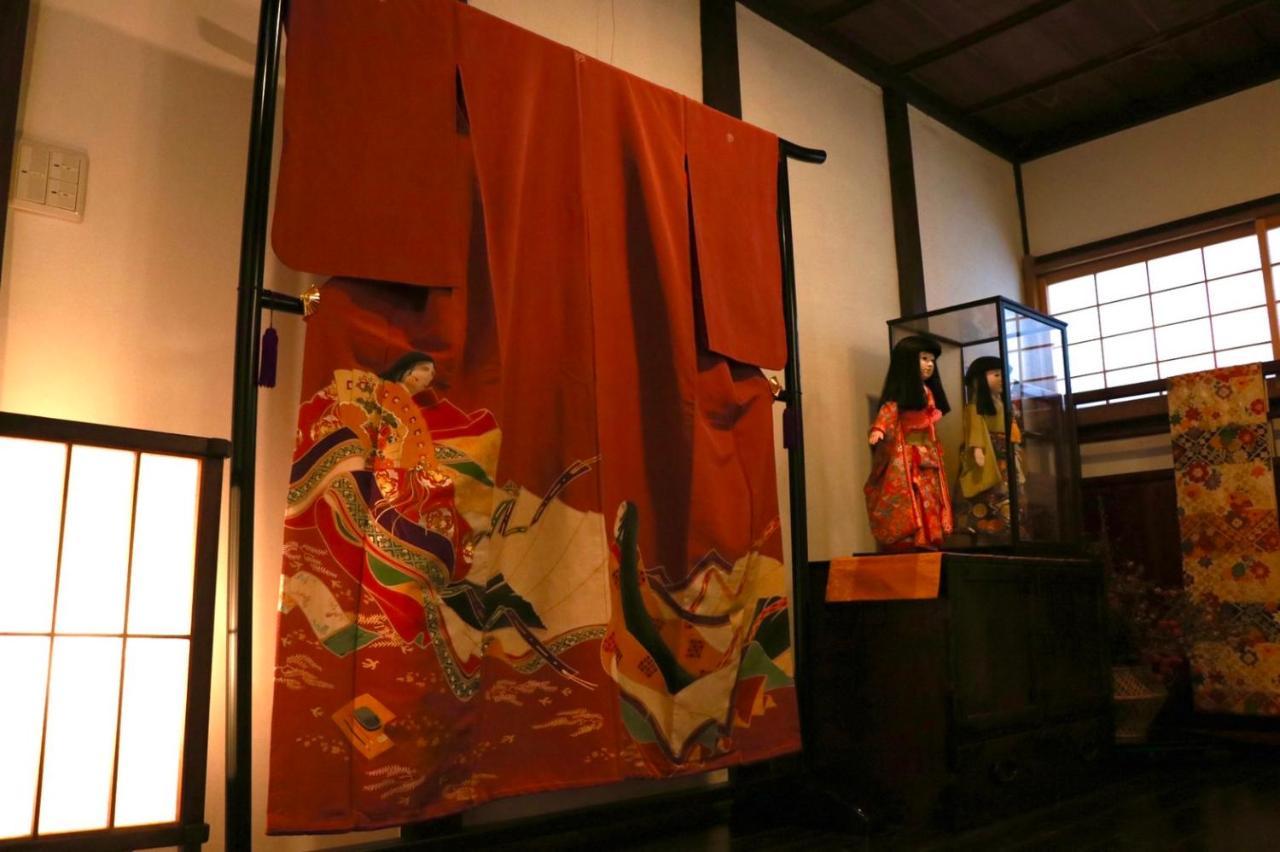 宿屋白金家 Yadoya-Shiroganeya 1日1組限定2名から8名様まで 全館貸切り 伝統的建造物の旅籠宿 Traditional Culture Experience Нагано Екстериор снимка