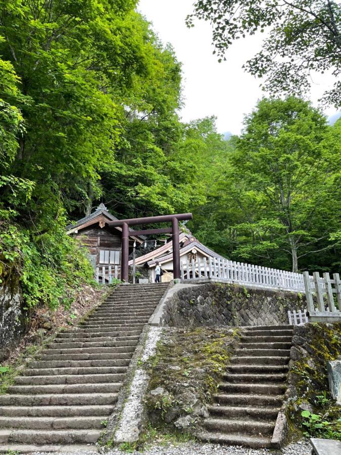 宿屋白金家 Yadoya-Shiroganeya 1日1組限定2名から8名様まで 全館貸切り 伝統的建造物の旅籠宿 Traditional Culture Experience Нагано Екстериор снимка