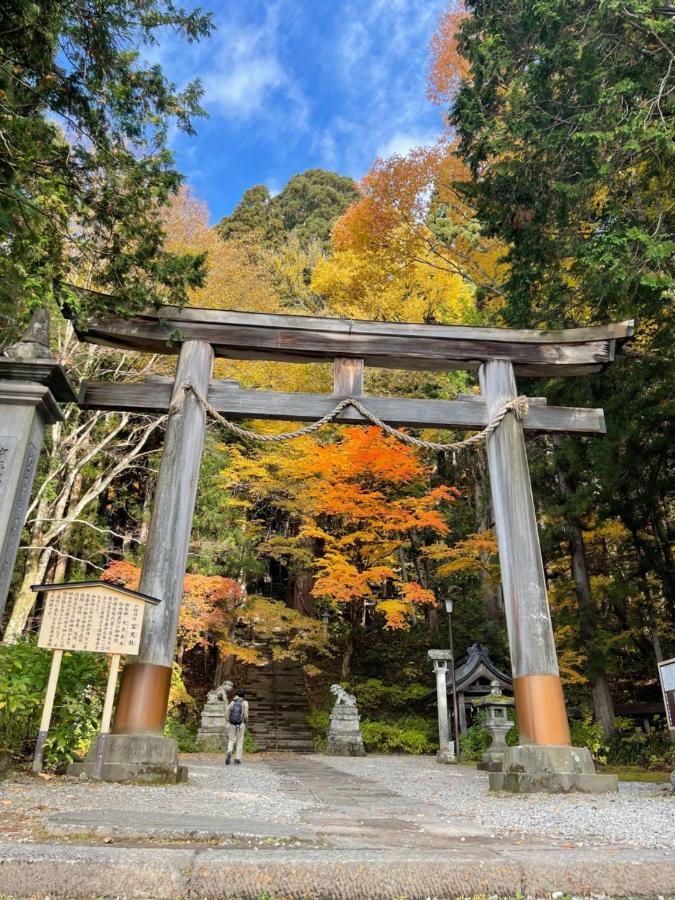 宿屋白金家 Yadoya-Shiroganeya 1日1組限定2名から8名様まで 全館貸切り 伝統的建造物の旅籠宿 Traditional Culture Experience Нагано Екстериор снимка