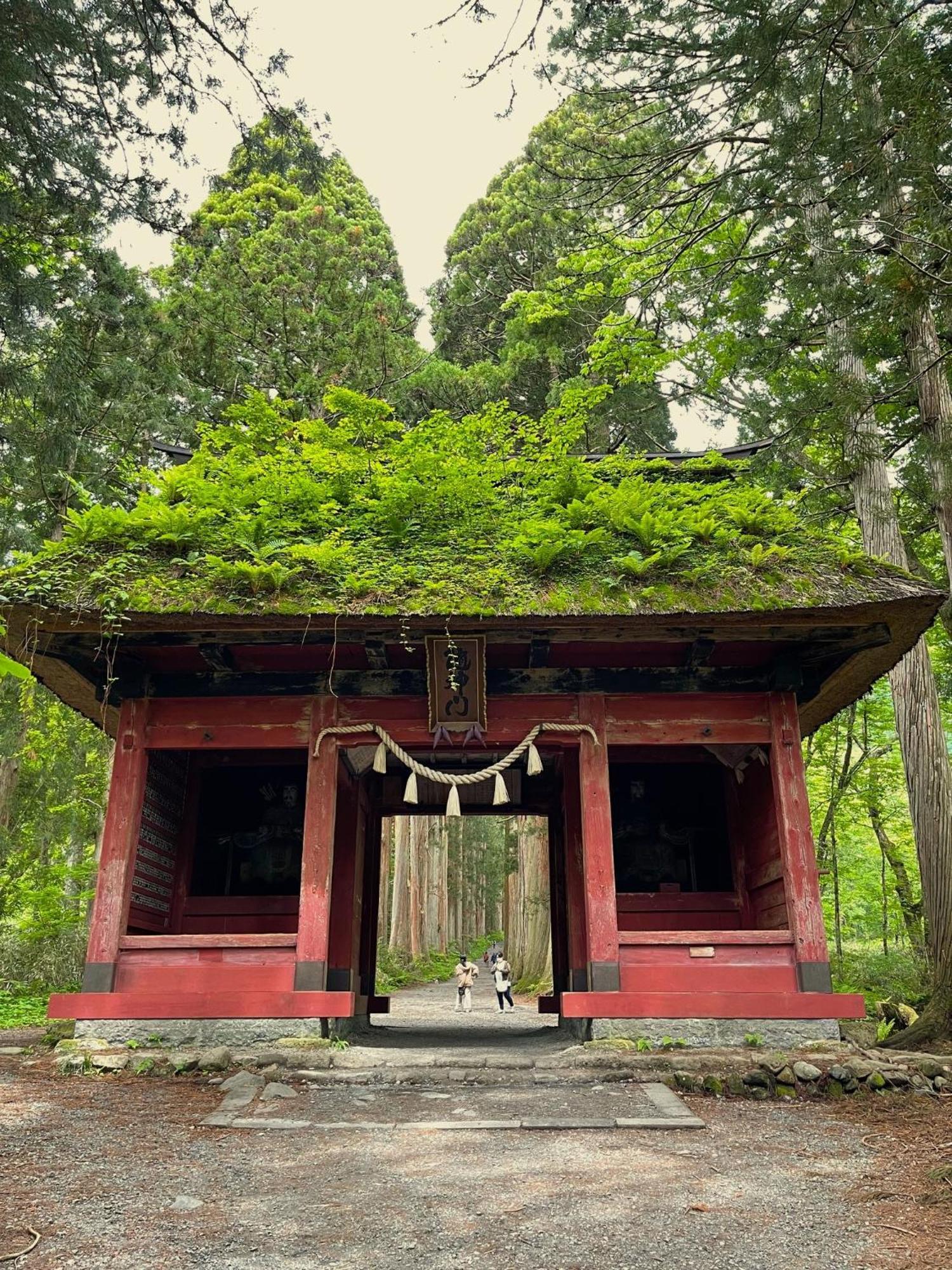 宿屋白金家 Yadoya-Shiroganeya 1日1組限定2名から8名様まで 全館貸切り 伝統的建造物の旅籠宿 Traditional Culture Experience Нагано Екстериор снимка