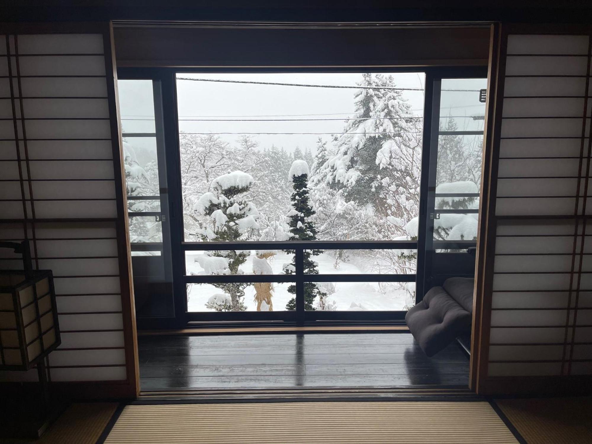 宿屋白金家 Yadoya-Shiroganeya 1日1組限定2名から8名様まで 全館貸切り 伝統的建造物の旅籠宿 Traditional Culture Experience Нагано Екстериор снимка