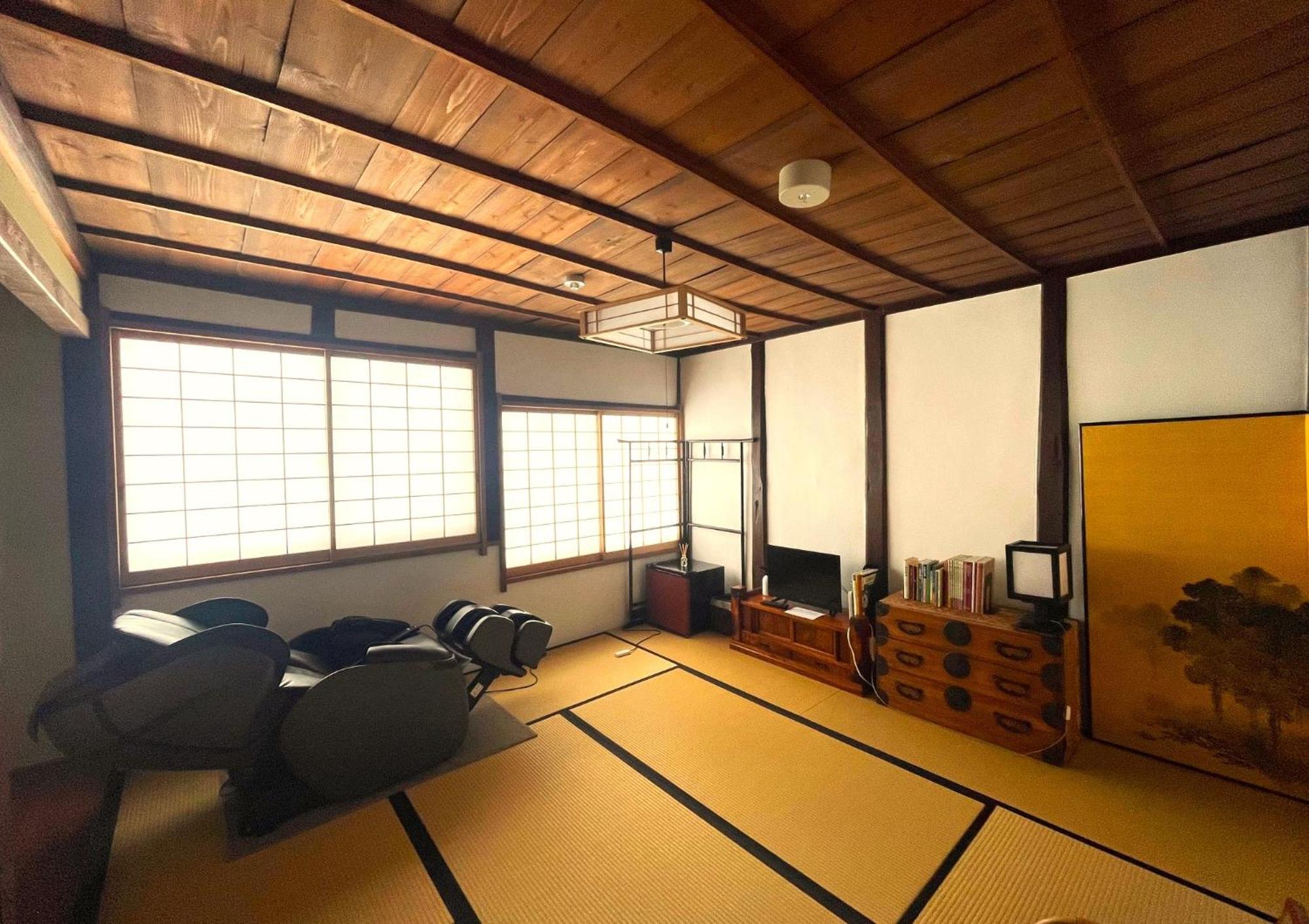 宿屋白金家 Yadoya-Shiroganeya 1日1組限定2名から8名様まで 全館貸切り 伝統的建造物の旅籠宿 Traditional Culture Experience Нагано Екстериор снимка
